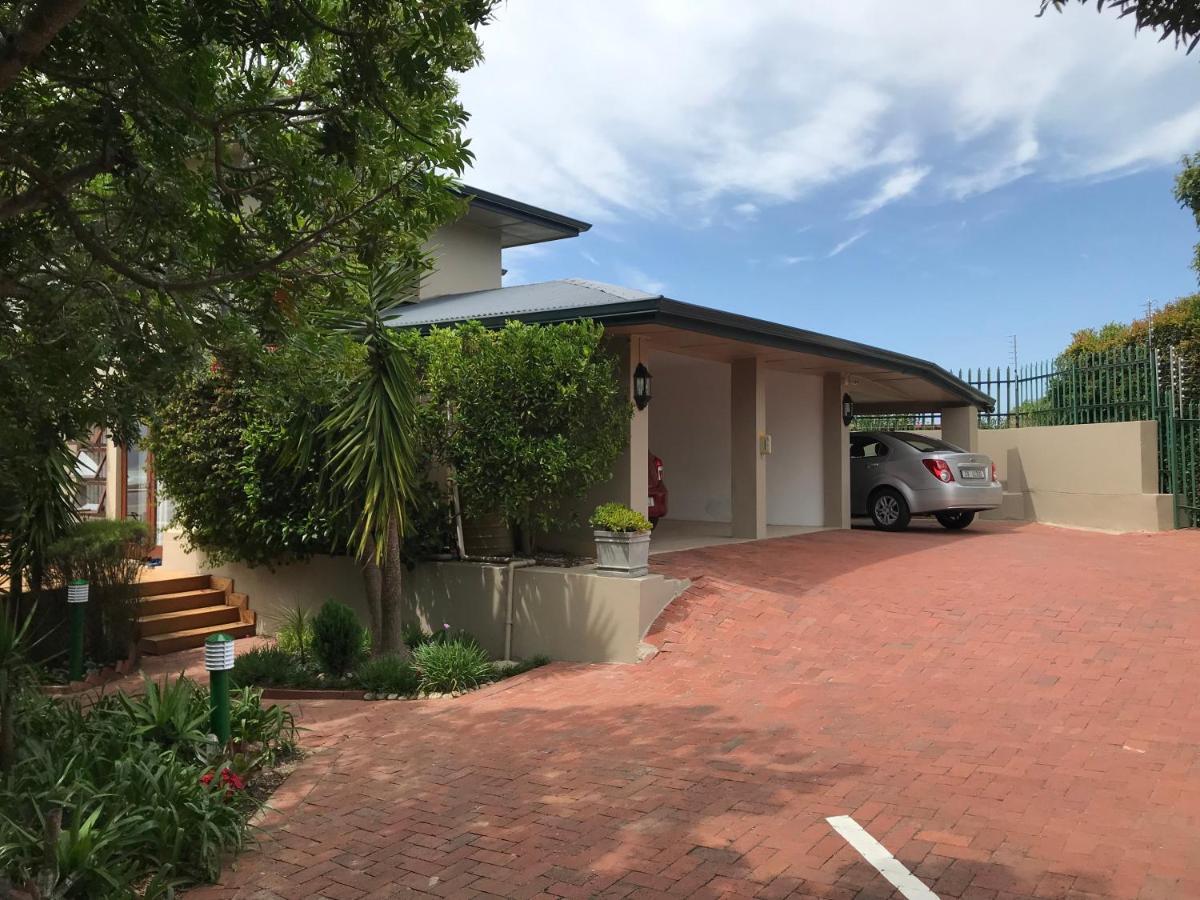 La Vista Lodge Plettenberg Bay Bagian luar foto