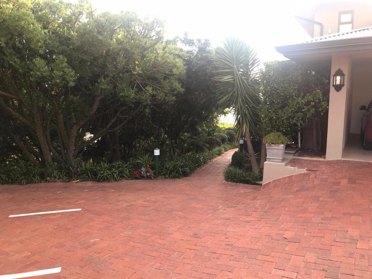 La Vista Lodge Plettenberg Bay Bagian luar foto