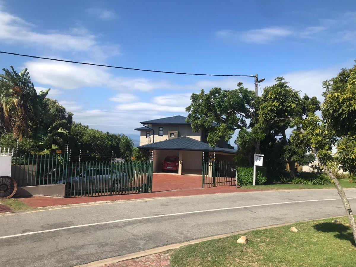 La Vista Lodge Plettenberg Bay Bagian luar foto